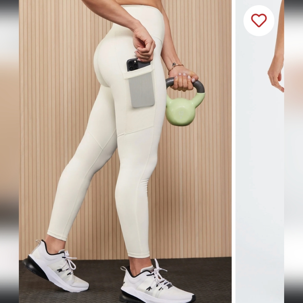 Fabletics On-The-Go PowerHold® High-Waisted Legging M Medium